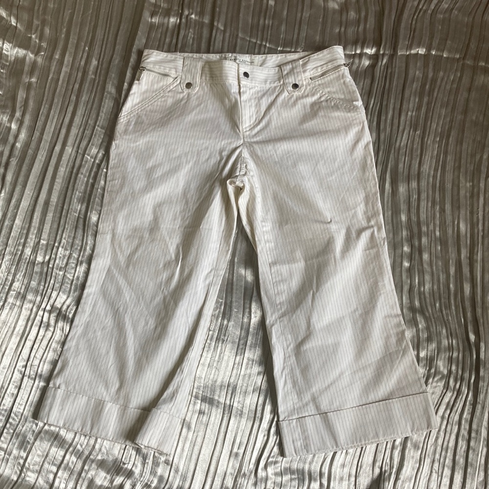 Banana republic capri pin striped pants